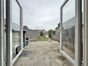 Photo 14- click for photo gallery